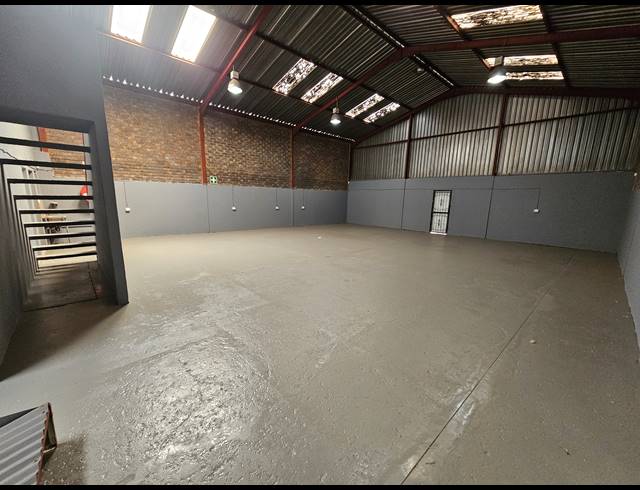 264M² FACTORY TO LET IN ANDERBOLT